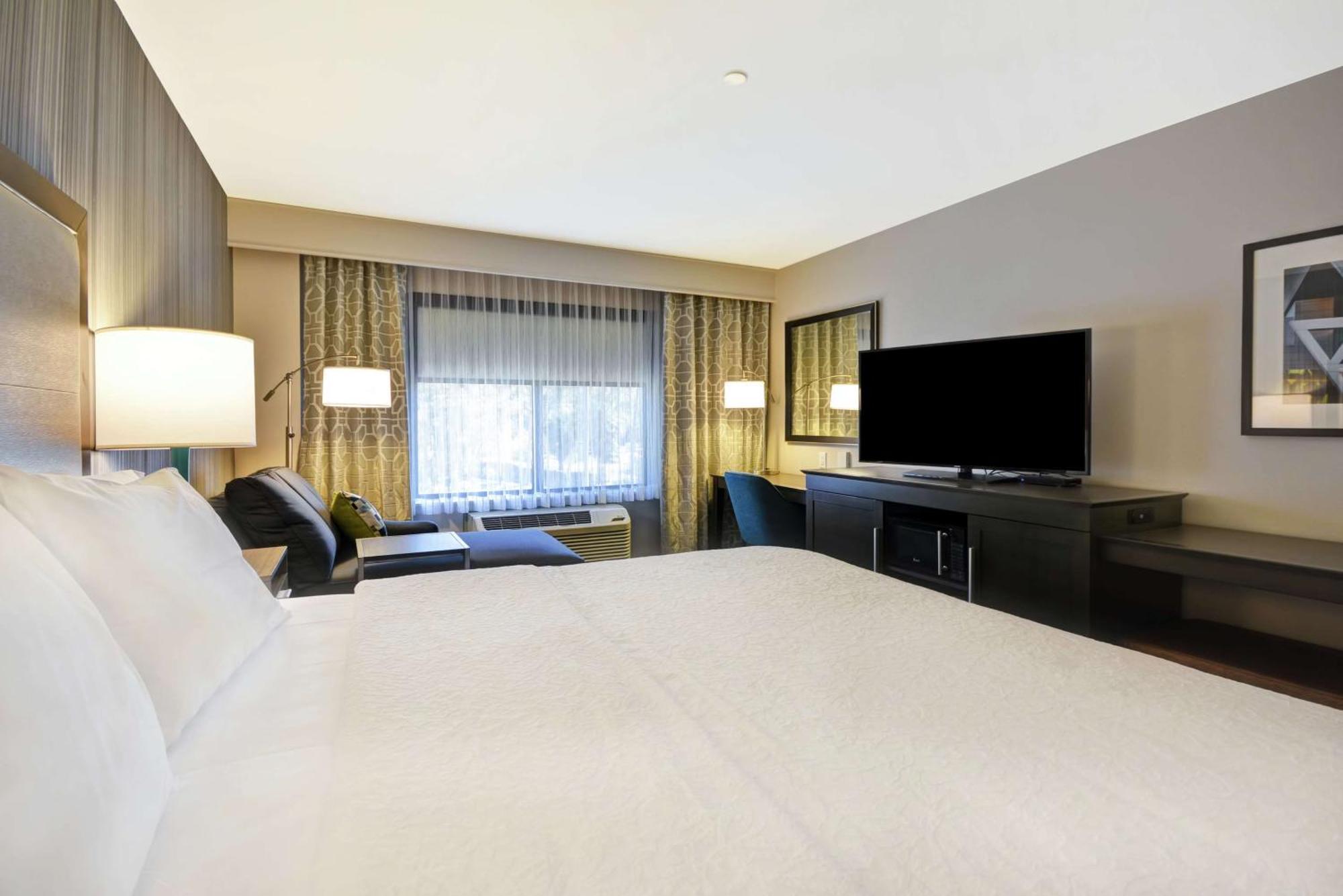 Hampton Inn & Suites Los Angeles Burbank Airport מראה חיצוני תמונה