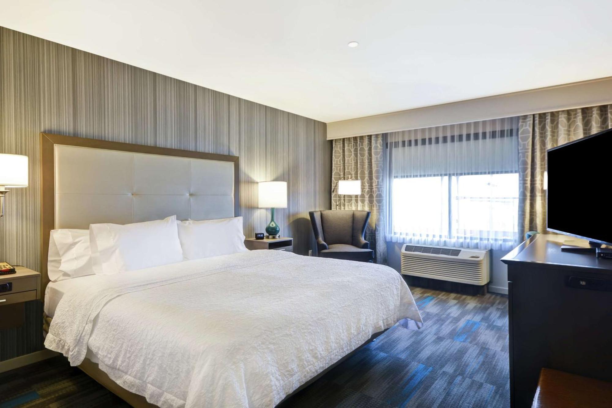 Hampton Inn & Suites Los Angeles Burbank Airport מראה חיצוני תמונה