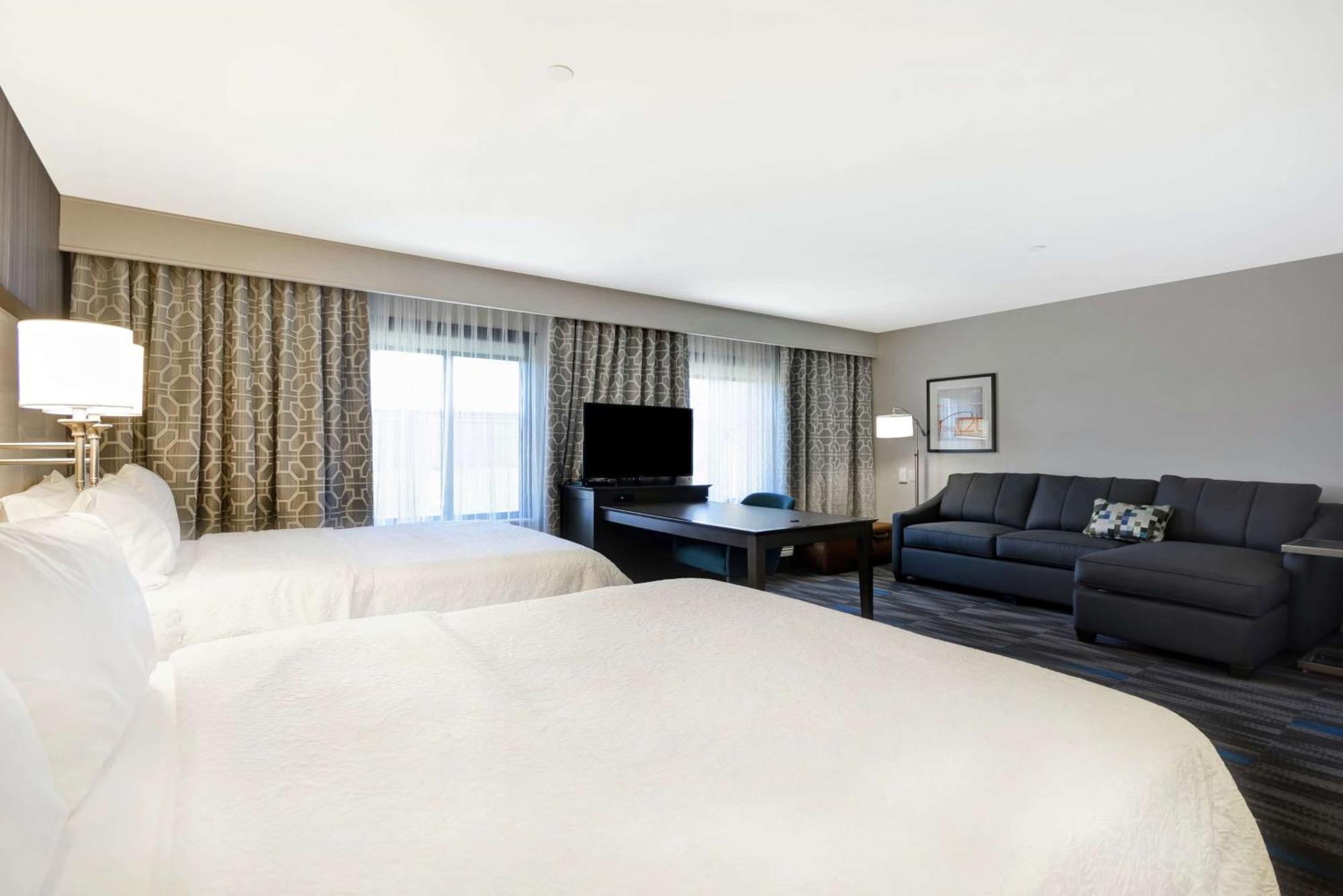 Hampton Inn & Suites Los Angeles Burbank Airport מראה חיצוני תמונה