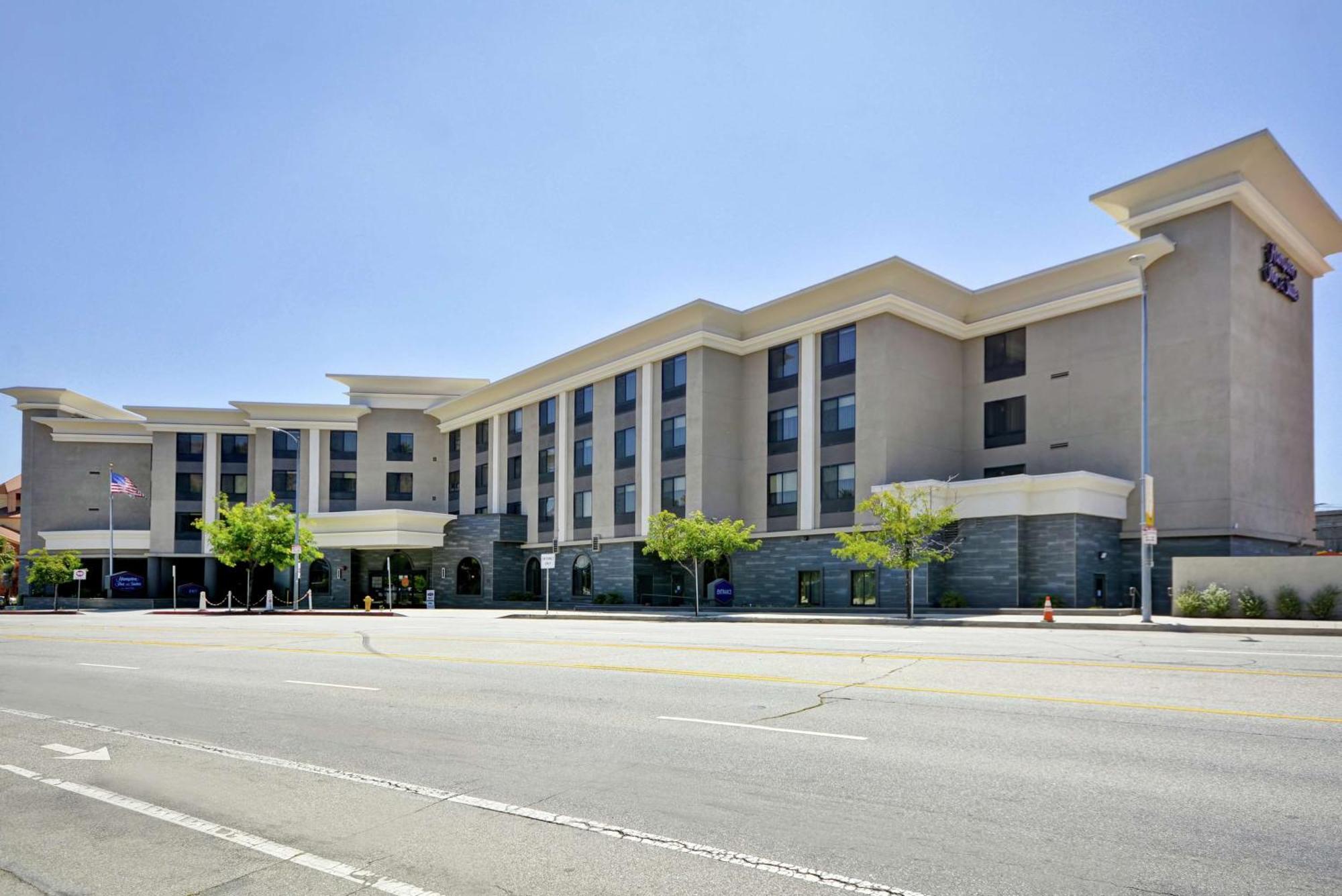 Hampton Inn & Suites Los Angeles Burbank Airport מראה חיצוני תמונה
